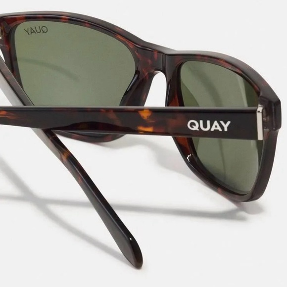 QUAY On Tour Sunglasses Polarized Tortoise Frame Green Lenses Unisex NWT - Picture 5 of 10